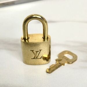 Louis Vuitton Lock and Key #342